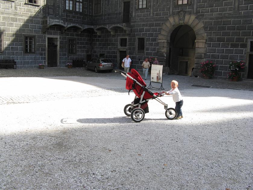 IMG_1203.JPG - Dziedziniec zamku Czeski Krumlov