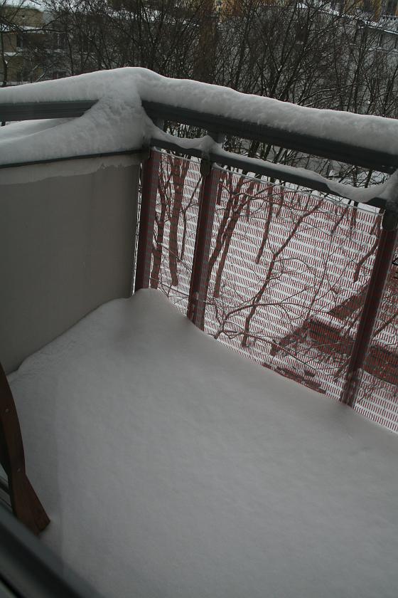 IMG_5332.JPG - Nasz zasypany balkon