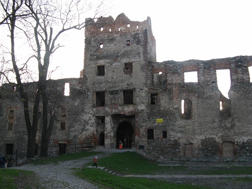 IMG_3749.JPG - Ruiny zamku w Ząbkowicach Śl.