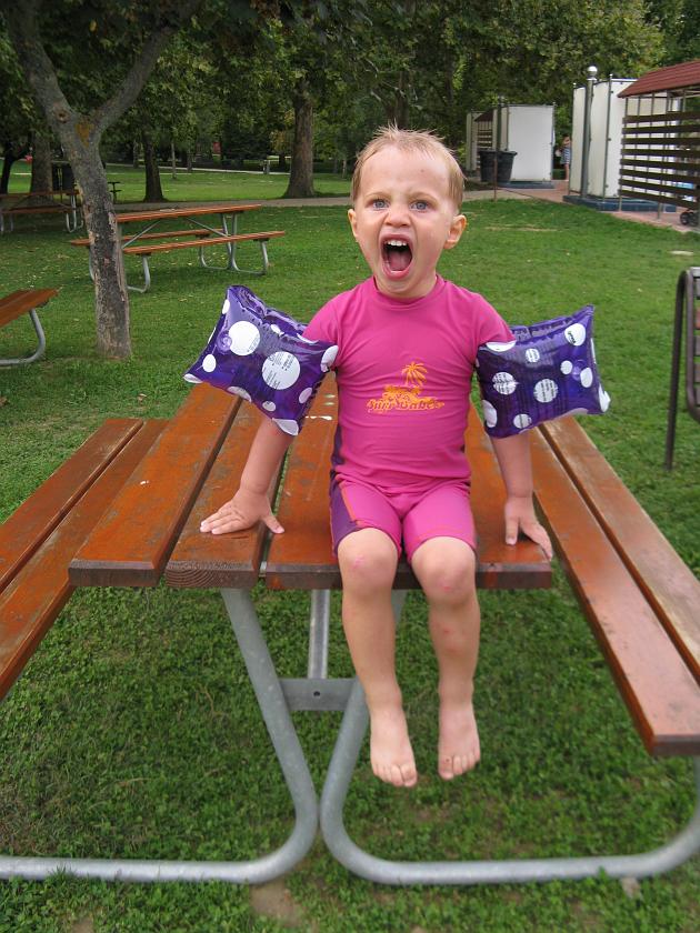 IMG_8248.JPG - Ziewanie na basenie w Zalakaros