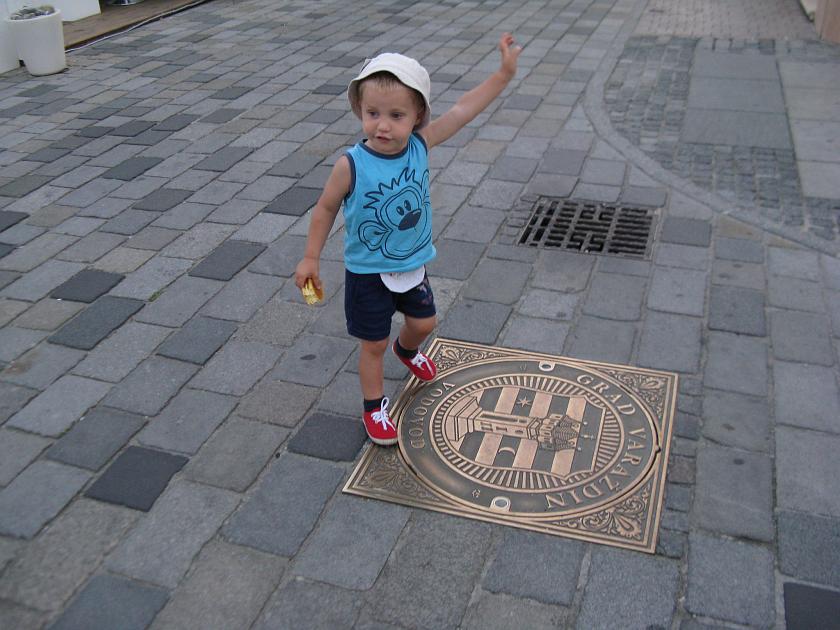 IMG_8697.JPG - A tu przy deklu wodociągowym (Varaždin)