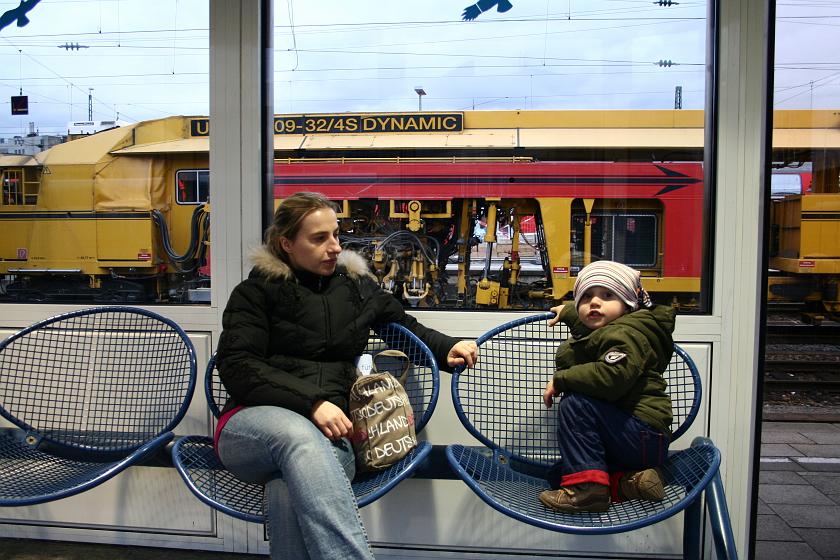 IMG_4387.JPG - Poczekalnia na dworcu w Norymberdze