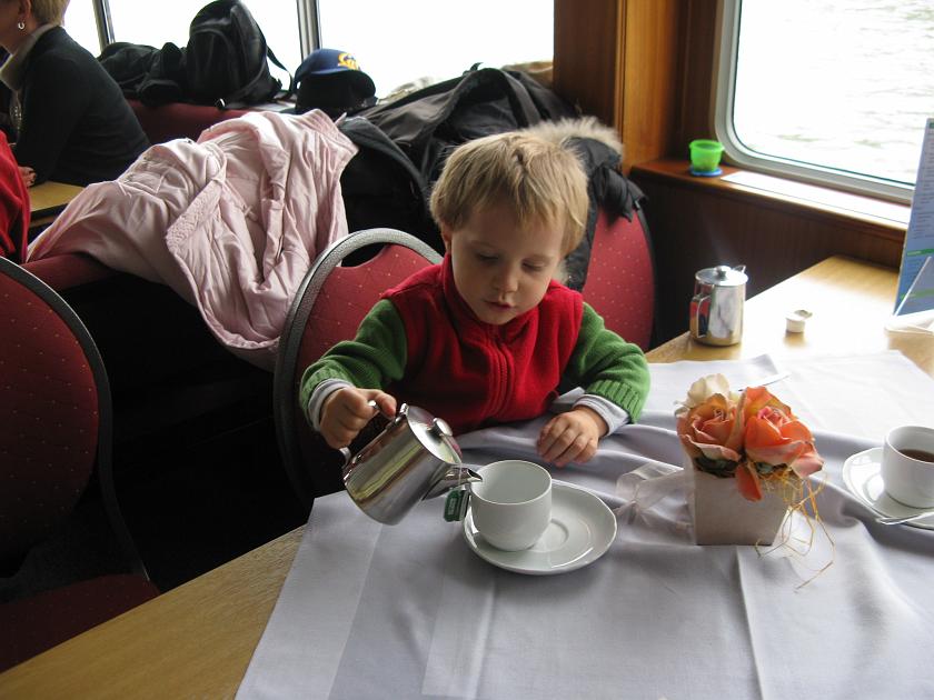 IMG_9889.JPG - A tutaj Wojtek trenuje już sam