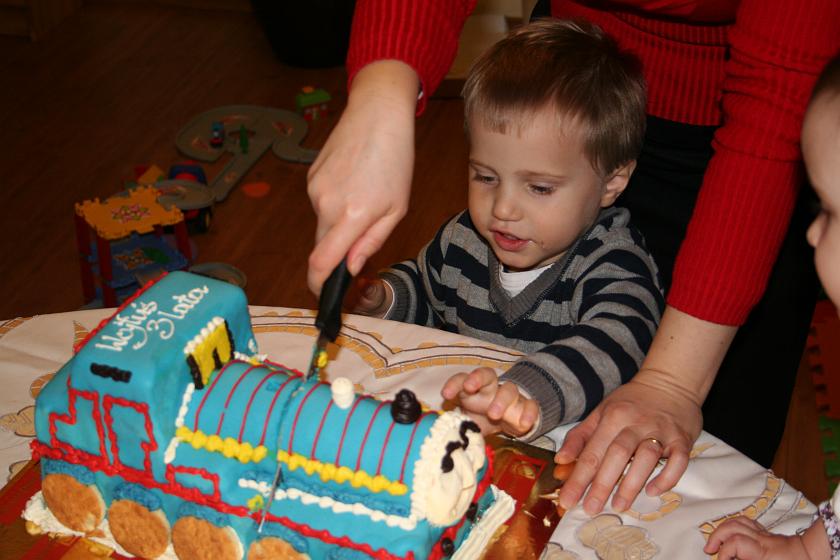 IMG_4858.JPG - Krój, mamusiu, bo się nie mogę doczekać!