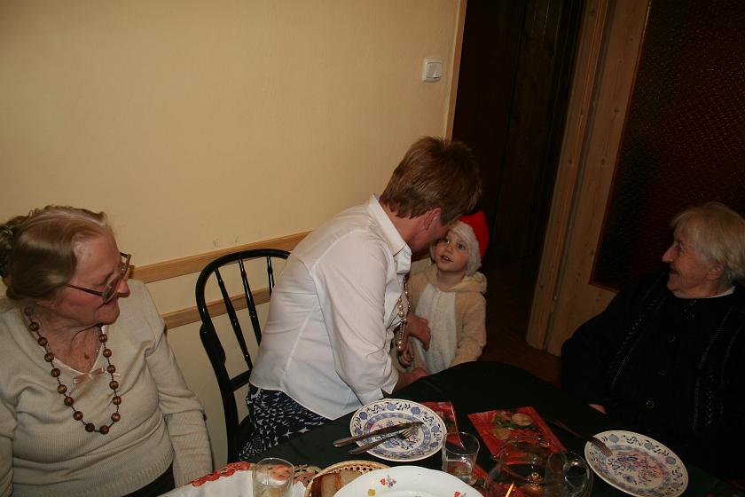 IMG_5502.JPG - Babciu! Prezent dla Ciebie!