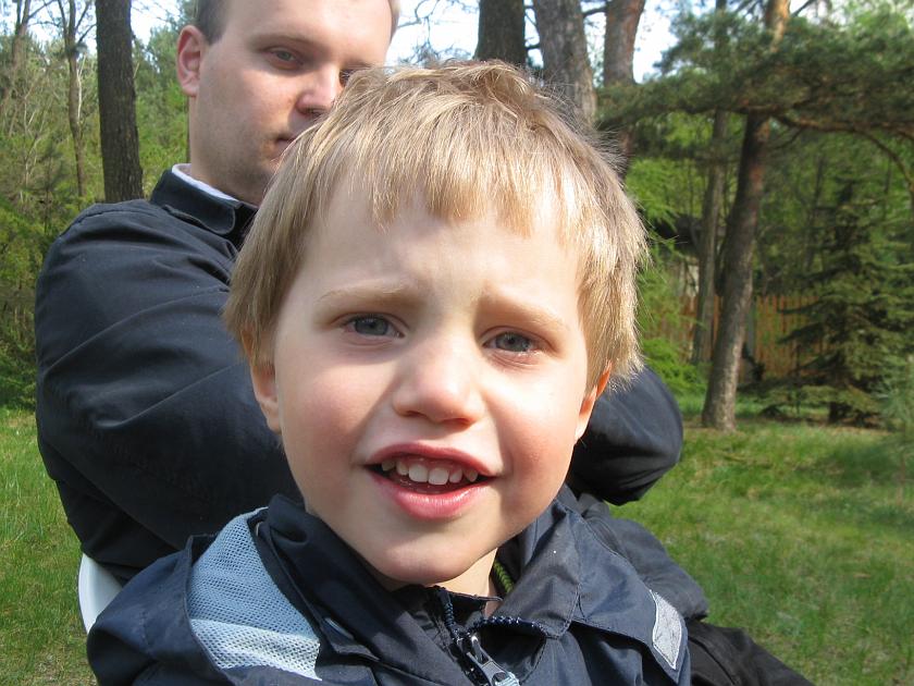 IMG_1047.JPG - Z tatą na działce