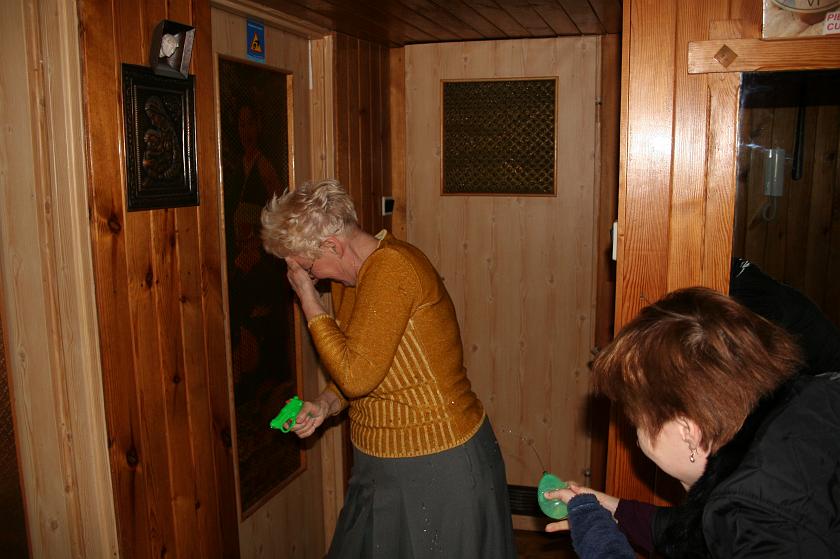 IMG_9028.JPG - Psikamy na babcię!