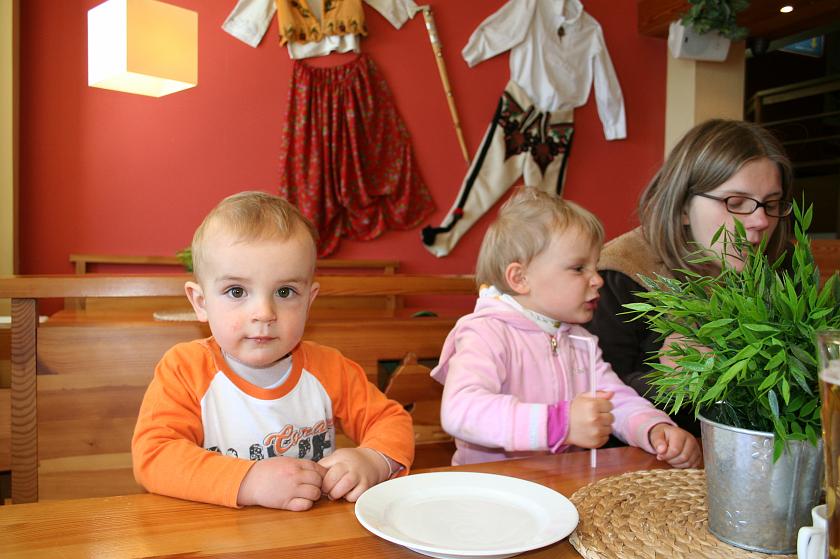 IMG_9630.JPG - Arturek jak się patrzy