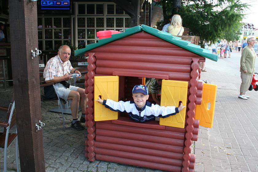 IMG_1864.JPG - Wojteńka z okienka