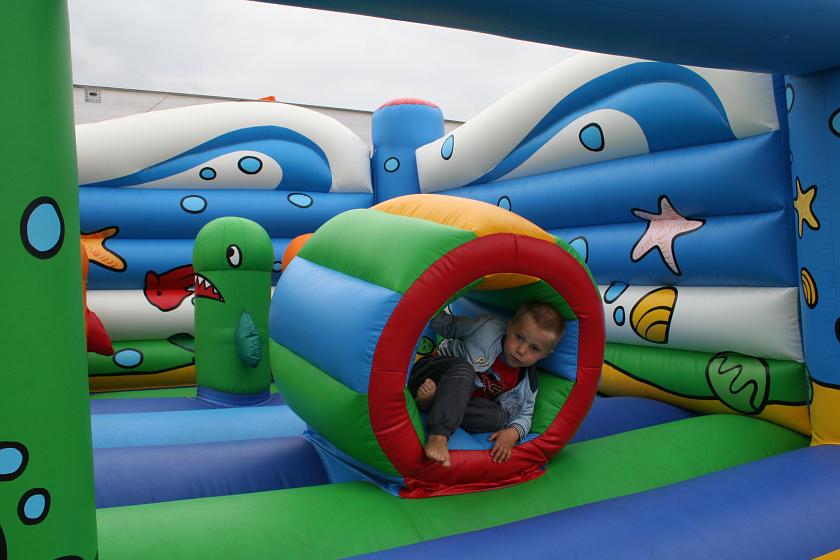 IMG_1936.JPG - Najlepsza zabawa - "dmuchawce"