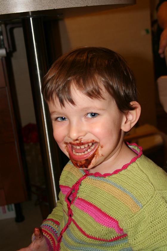 IMG_4522.JPG - Radość umorusanego dziecka!