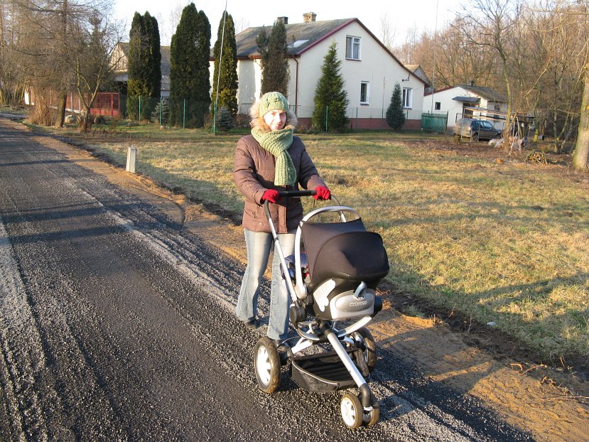 2008-01-12_0662.jpg - (2008-01-12) Na spacerze u prababci
