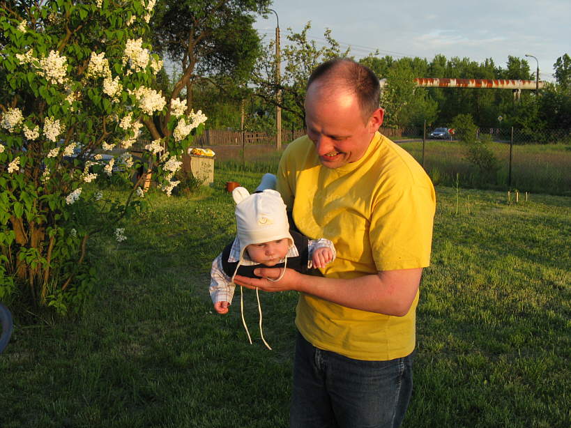 20080511-1832-wojtek.jpg - (2008-05-11) W locie nad Targówkiem