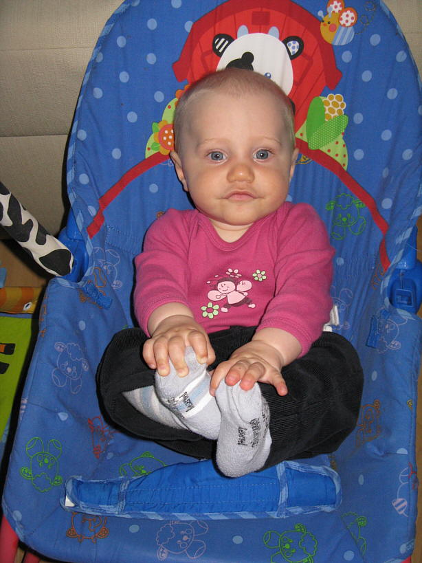 20080528-IMG_2832.jpg - (2008-05-28) Na foteliku (2)