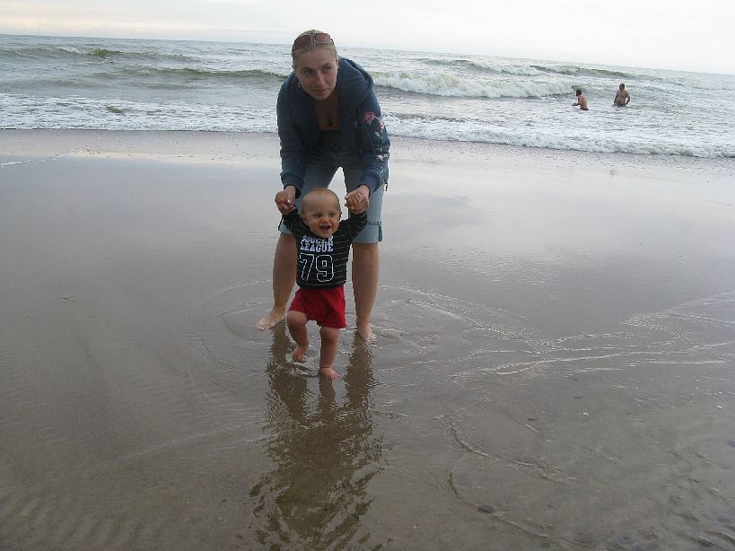 20080808-IMG_4428.jpg - (2008-08-08) Pierwsza kąpiel w Bałtyku